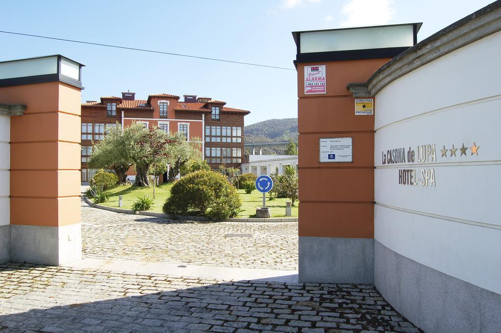 Hotel La Casona de Lupa El Penedo Exterior foto