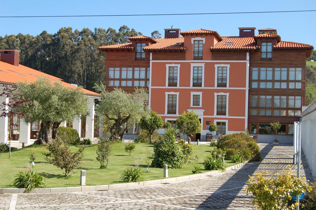 Hotel La Casona de Lupa El Penedo Exterior foto