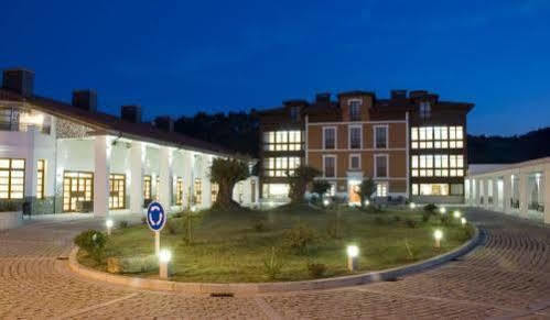 Hotel La Casona de Lupa El Penedo Exterior foto